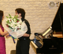 Concert at the “Yamaha Music Communication Center” in Beijing, China, in front of VIPs, dignitaries and members of the Canadian and foreign Embassies. Following Carlo's successful performance, he was interviewed by top ranked medias in China, such as:" China Daily", "Beijing Today", "Beijing Calling", "Global Times", etc.